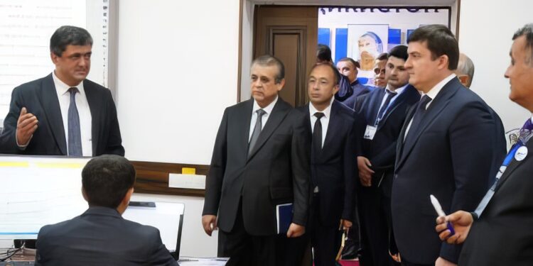 Аз таъмири ҷорӣ баровардани маркази омӯзишии пиряхҳои АМИТ