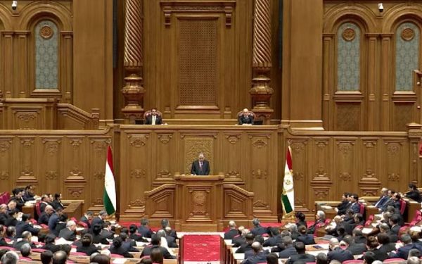 ПАЁМИ ПРЕЗИДЕНТИ ҶУМҲУРИИ ТОҶИКИСТОН АСОСИ СТРАТЕГИИ РУШДИ ИҚТИСОДИ ВОҚЕӢ ВА МОЛИЯИ ДАВЛАТӢ МЕБОШАД