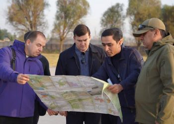 ГУЗАРОНИДАНИ ТАҲҚИҚОТИ ИЛМӢ ВА ГИРИФТАНИ НАМУНАҲО АЗ ПИРЯХИ ЗАРАФШОН