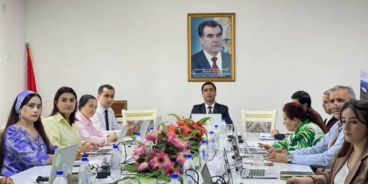 КУРСИ ОМӮЗИШӢ ДАР МАВЗӮИ «ОМӮЗИШИ КӮЛҲОИ ПИРЯХИ ВА РАХНАШАВАНДА БО УСУЛИ БАТИМЕТРИЯ ВА ТАҲЛИЛИ МОҲВОРАВӢ БО INSAR»